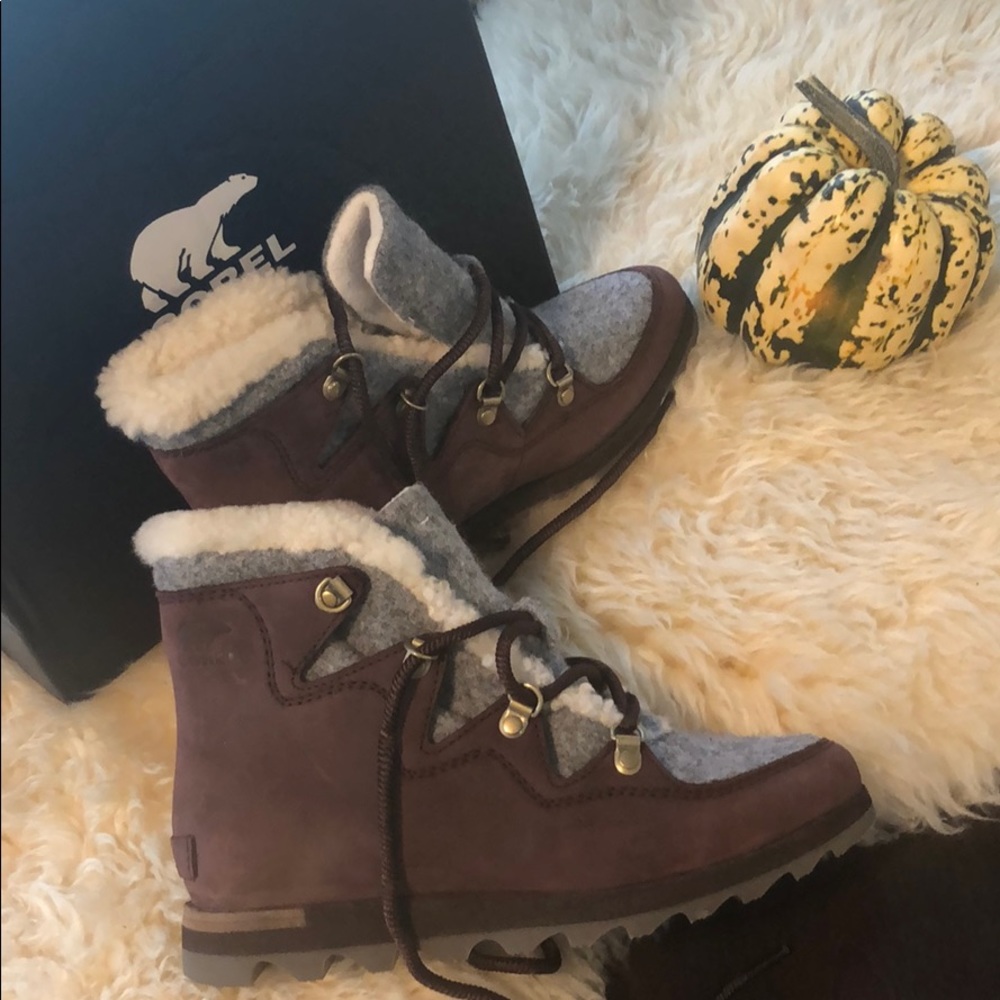 Sorel boots sz8 BRAND NEW